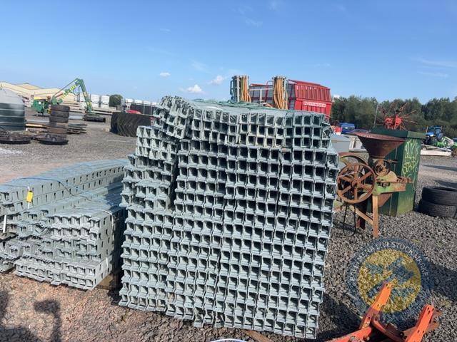 Approx 600m 70mm concrete spacers