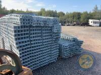 Approx 600m 70mm concrete spacers - 3