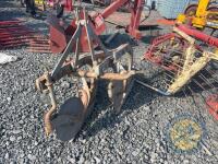 ferguson 2 furrow plough - 3