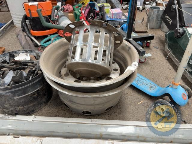wheel trim for lorry