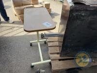 table on wheels - adjustable height