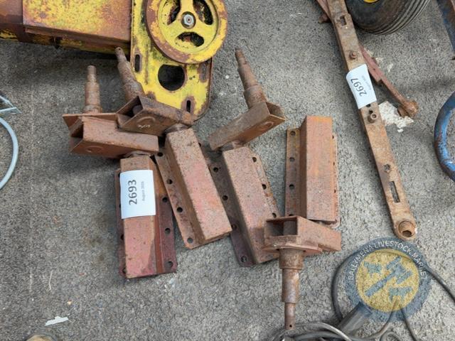 4 wheel suspension hubs