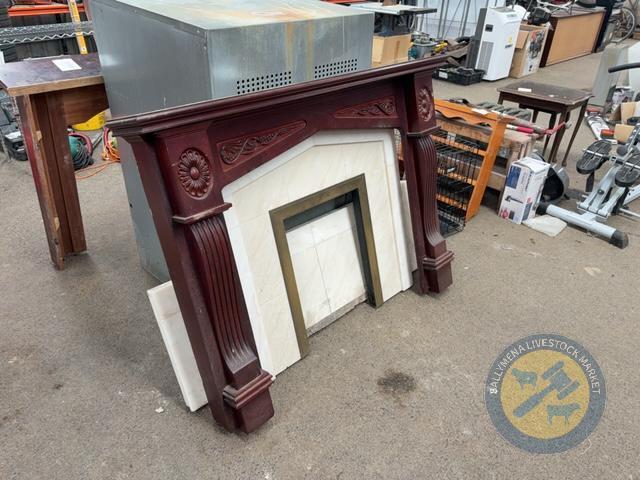 Fireplace & wooden mantle piece