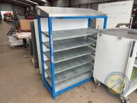 Heavy duty shelving unit