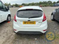 Ford Fiesta 2010 - 5
