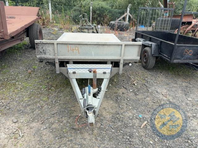DSE 10x5 flat trailer brakes & new lights