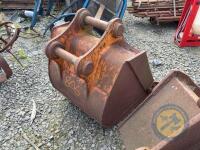 13 tonne digging bucket - 4