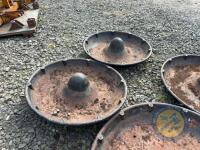 2x cast iron mexican hat pig feeders