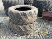 2x 440/65 R24 good year tyres
