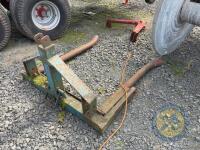 Bale lifter