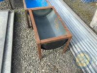 Double & single trough - 2