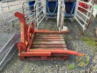 nugent bale lifter