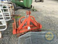 nugent bale lifter - 4