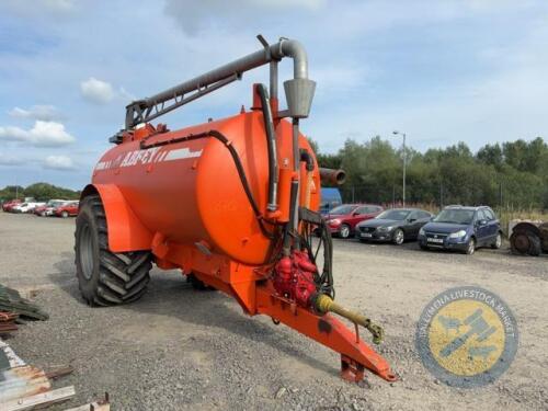 Abbey 2500gln tanker shaft & pipe, new pump & tyres in the last month