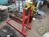 Long saw horse - 2