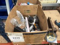 2x box lots plugs, hinges etc - 2