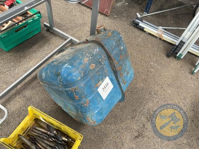 Ford 4000 fuel tank