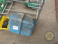 Ford 4000 fuel tank - 3