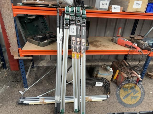 painter extension poles and rollers