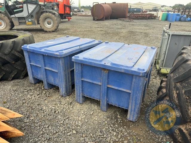 2 blue bin & lids
