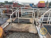 15 calf/heifer cubicles on bases - portable - 5