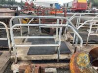 15 calf/heifer cubicles on bases - portable - 6