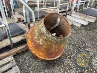 Cement mixer