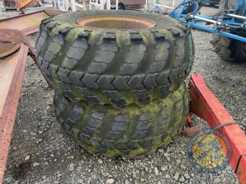 2 russian tyres