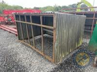 Calf creep feeder
