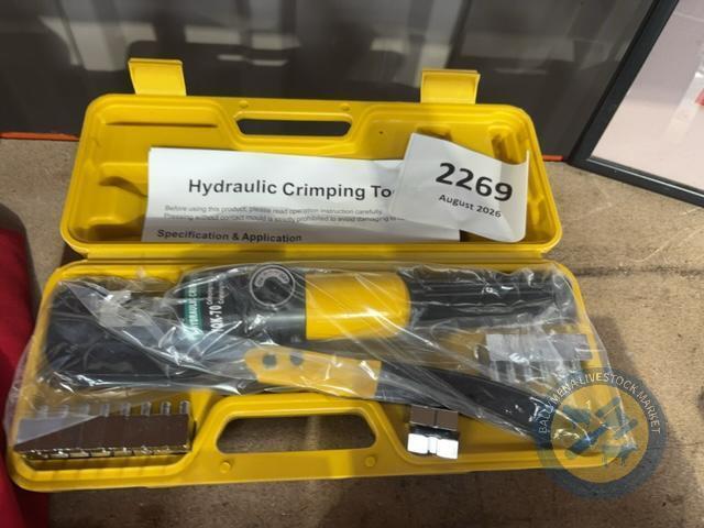 Hydraulic crimping tool