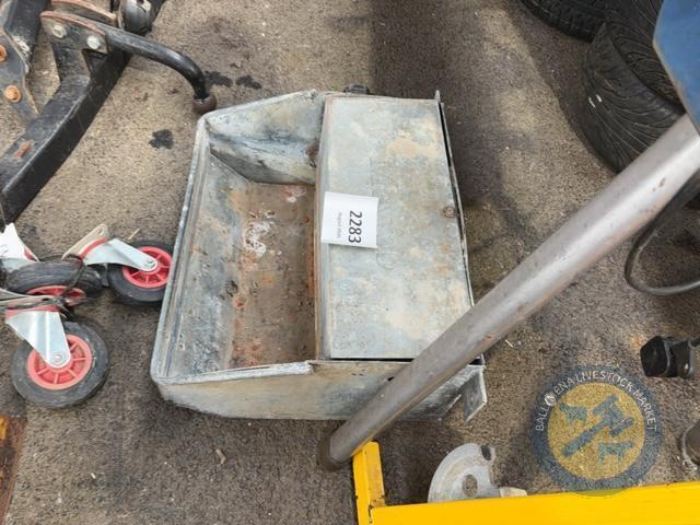 Galvanised water drinker