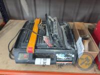 Tile cutter
