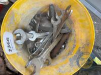 Bucket of spanners - 2