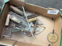 box lot of trowels - 2