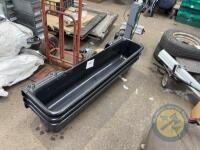 3x hand on troughs