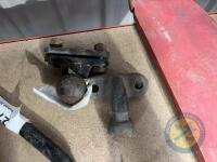 2x ball hitches - 2