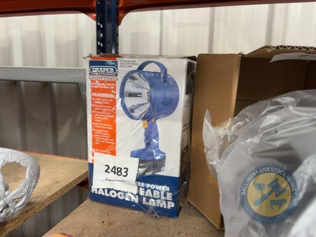 Draper rechargable lamp