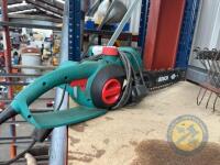 Bosch electric chainsaw - 2