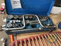 Elora socket set - 2