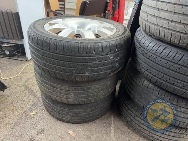 3x 16 inch wheels