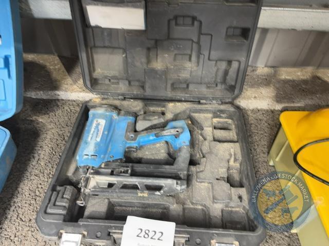 Nail gun