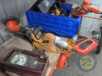 JCB electric hedge trimmer - 3