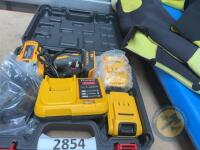 Impact gun batteries, charger - 2