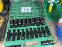 20 piece 0.5 inch impact socket set