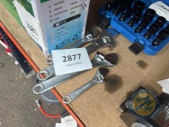 4x new shifters