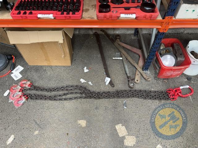 Approx 7ft 4 legged lifting chain