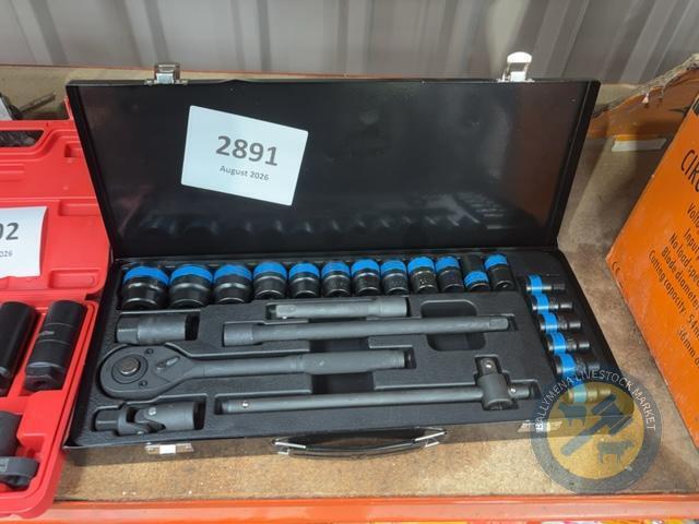24 piece impact socket set with ratchet