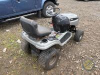 Craftsman ride on tractor - 3