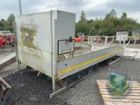 18ft beavertail lorry body