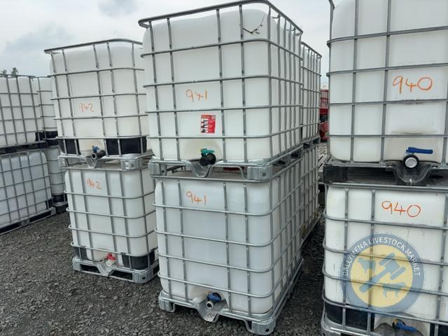4 IBC Cubes